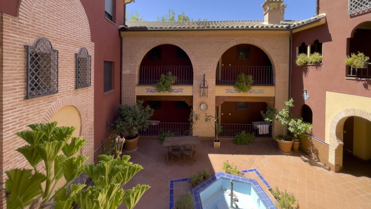 El Capricho De Ana - Apartamentos Aloha Toledo Exterior foto